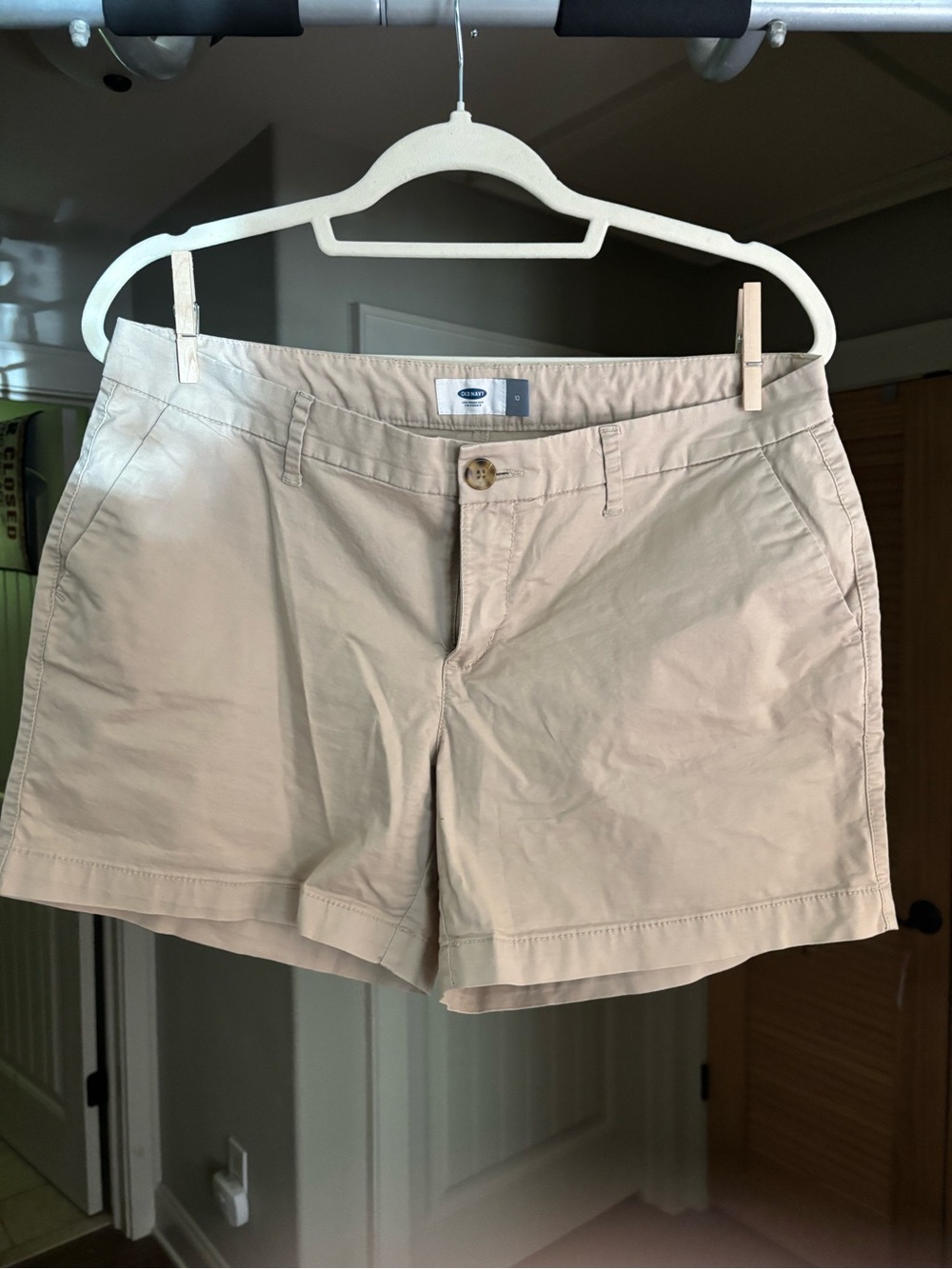 Old Navy Beige Cotton Chino Bermuda Shorts